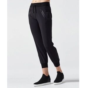 Blanc Noir Getaway Jogger, Black, Medium